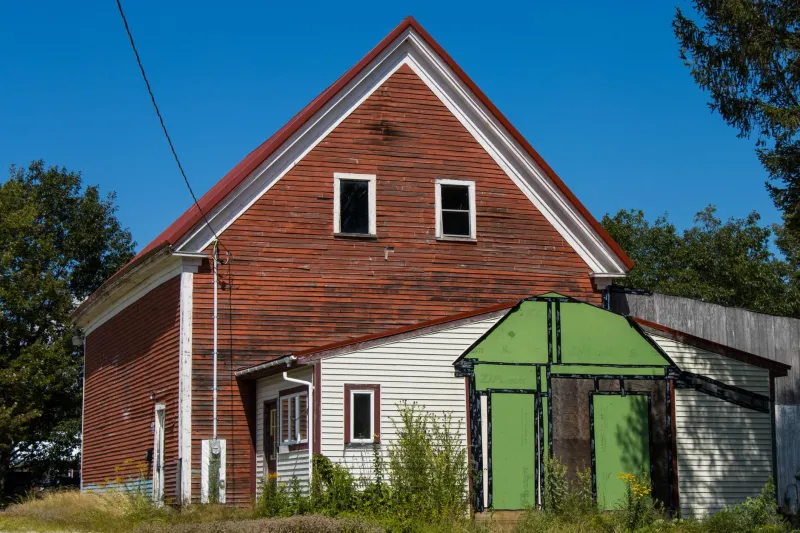 The Little Wooden Buildings That Kept America Fed All Winter — And the Obsessives Rebuilding Them