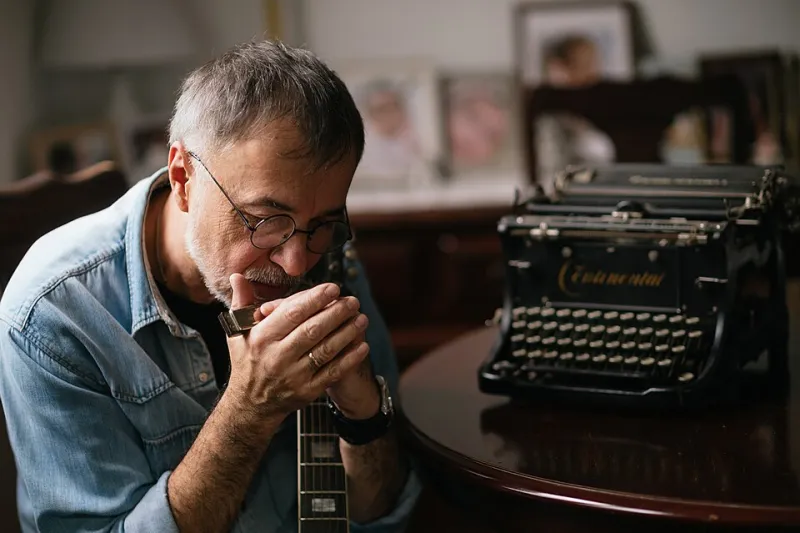 The Grease-Stained Genius Who Figured Out Why Clunky Old Typewriters Made You a Better Writer